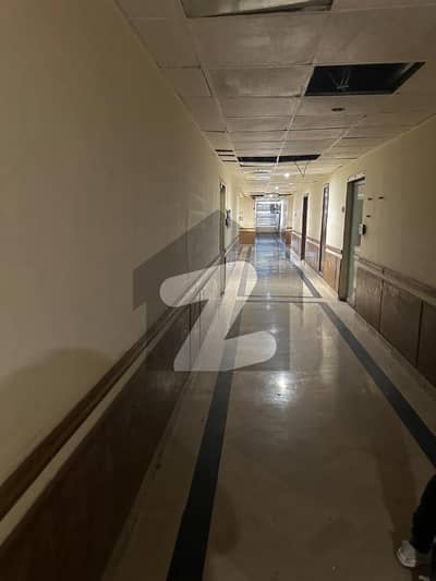 1200sqft Fully Furnished Office For Rent In STC