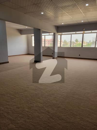 OFFICE AVAILABLE FOR RENT ( OPPOSITE TO BAITULMUKKARAM MASJID )