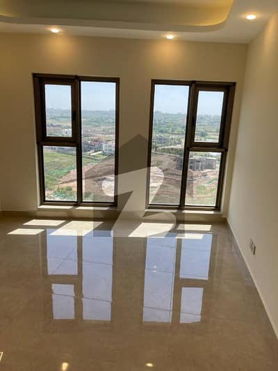 Beautiful 2 Bed Apartment  Size 1562 Sq Ft