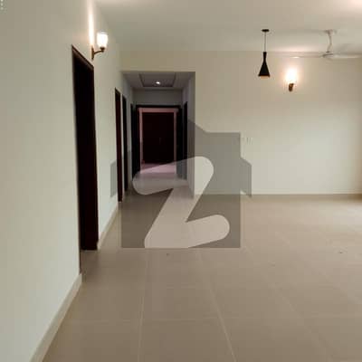 10 MARLA 3 BEDROOM APARTMENT AVAILABLE FOR SALE