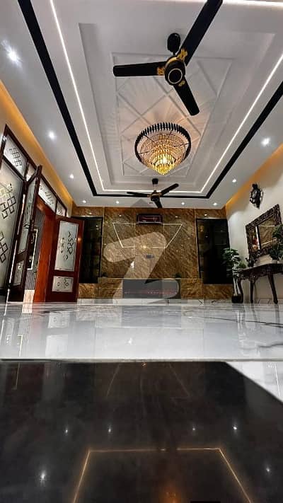 گلستانِِ جوہر ۔ بلاک 3 گلستانِ جوہر,کراچی میں 6 کمروں کا 16 مرلہ مکان 2.5 لاکھ میں کرایہ پر دستیاب ہے۔