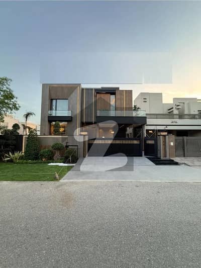 ڈی ایچ اے فیز 6 - بلاک بی فیز 6,ڈیفنس (ڈی ایچ اے),لاہور میں 6 کمروں کا 1 کنال مکان 25.99 کروڑ میں برائے فروخت۔ ڈی ایچ اے فیز 6 - بلاک بی فیز 6,ڈیفنس (ڈی ایچ اے),لاہور میں 6 کمروں کا 1 کنال مکان 25.99 کروڑ میں برائے فروخت۔