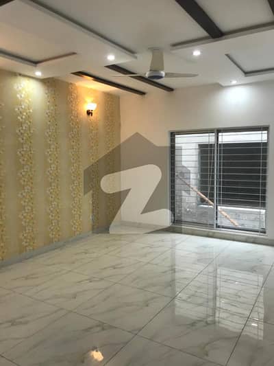 5 MARLA BEAUTIFULL NEW HOUSE FOR RENT IN TULIP BLOCK SECTOR C BAHRIA TOWN LAHORE