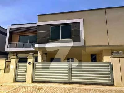 عسکری 10 - سیکٹر ایس عسکری 10,عسکری,لاہور میں 5 کمروں کا 15 مرلہ مکان 2.9 لاکھ میں کرایہ پر دستیاب ہے۔