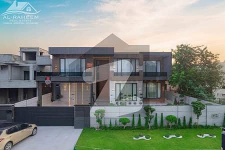 100% ORIGINAL ADD 2 KANAL BRAND NEW FULLY FURNISHED LUXURY BUNGALOW FOR SALE IN LOW PRICE NEAR TO PARK.