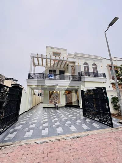 10 Marla Fully Furnished Luxury House for Sale in Bahria Orchard Phase 1 Central Block