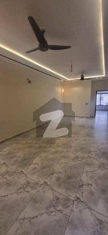 10 Marla house for sale