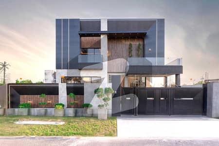 1 Kanal Top Quality Build Luxurious Beautiful Modern Design Villa With Basement For Sale In DHA Lahore Phase 7 Prime Location