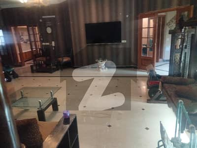 defence phase 8  two bedrooms ground floor portion with huge green lawn reasonable rent