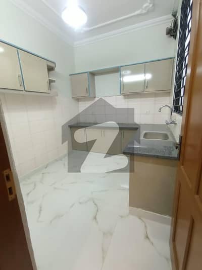 پی ڈبلیو ڈی ہاؤسنگ سوسائٹی ۔ بلاک ڈی پی ڈبلیو ڈی ہاؤسنگ سکیم,اسلام آباد میں 5 کمروں کا 12 مرلہ مکان 3.7 کروڑ میں برائے فروخت۔