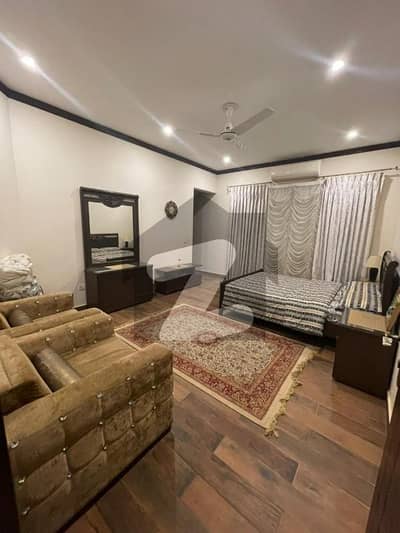 MOST LUXURIOUS BANGLOW PORTION FOR RENT