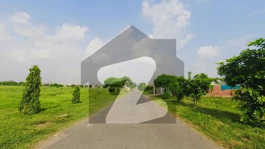 1 KANAL PLOT FOR SALE NESPAK SCHEME PHASE 3 DEFENSE ROAD LAHORE