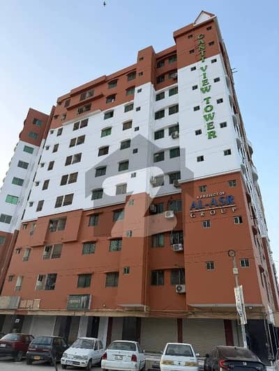 کینٹ ویوٹاور جناح ایونیو,کراچی میں 4 کمروں کا 11 مرلہ فلیٹ 1.8 کروڑ میں برائے فروخت۔