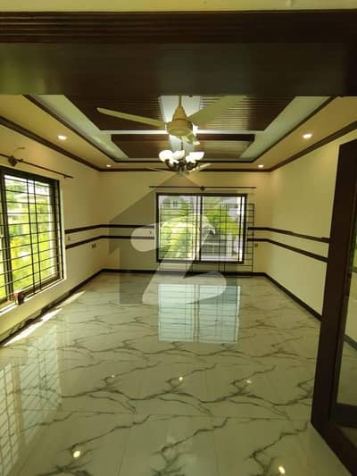 Beautiful Upper Portion G-10