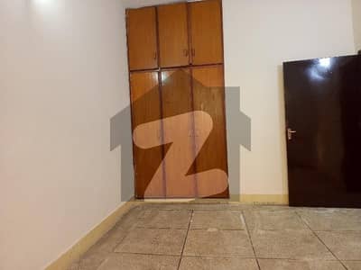 Upper Portion For Rent