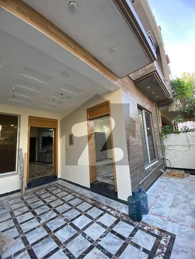 7 marla ground portion available for rent water ele gass available