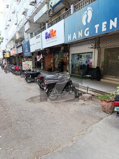 CORNER SHOP AVAILABLE FOR RENT ON MAIN ROAD