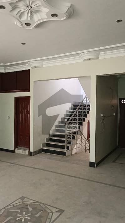 گلشنِ اقبال - بلاک 7 گلشنِ اقبال,گلشنِ اقبال ٹاؤن,کراچی میں 7 کمروں کا 16 مرلہ مکان 10.0 کروڑ میں برائے فروخت۔