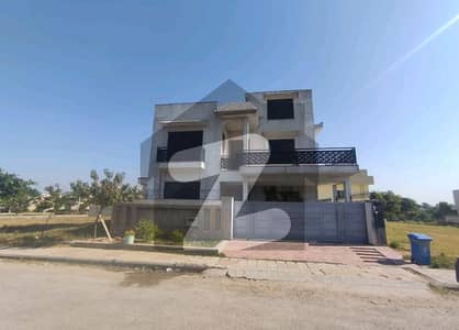 Well-constructed House Available For sale In Gulberg Residencia