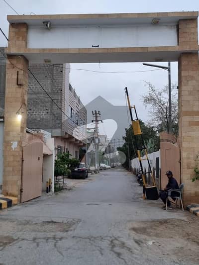 مشرقی سوسائٹی سکیم 33 - سیکٹر 52-اے,سکیم 33,کراچی میں 5 مرلہ رہائشی پلاٹ 1.0 کروڑ میں برائے فروخت۔