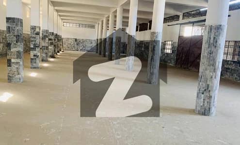 کورنگی انڈسٹریل ایریا کورنگی,کراچی میں 2 کنال گودام 9.0 لاکھ میں کرایہ پر دستیاب ہے۔
