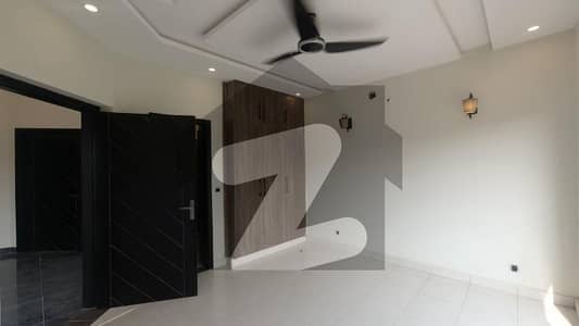 ڈیوائن گارڈنز لاہور میں 4 کمروں کا 10 مرلہ مکان 3.75 کروڑ میں برائے فروخت۔