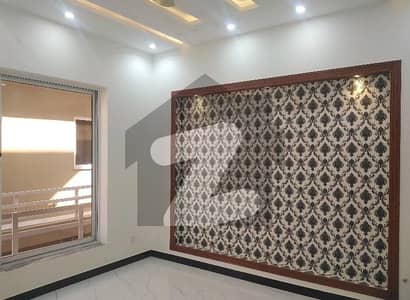 5 Marla House For Sale In Rs. 19000000 Only