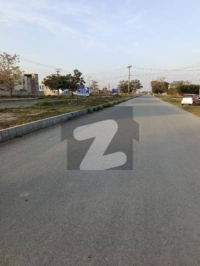 4 MARLA RESIDENTIAL PLOT FOR SALE IN NASHEMAN IQBAL PHASE 2 COLLEGE ROAD LAHORE