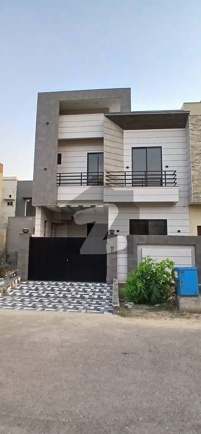 سٹی ہاؤسنگ سرگودھا روڈ سٹی ہاؤسنگ,فیصل آباد میں 5 مرلہ مکان 1.65 کروڑ میں برائے فروخت۔