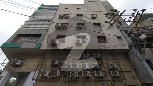 راشد منہاس روڈ کراچی میں 12 مرلہ عمارت 50.0 کروڑ میں برائے فروخت۔