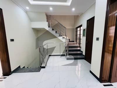 10 Marla Houses Available For Rent In Central Park Lahore 10 Marla Houses Available For Rent In Central Park Lahore