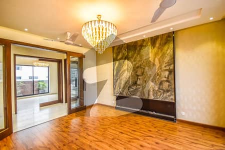 10 Marla Modern Lavish Bungalow For Sale In Phase 7 Dha Lahore