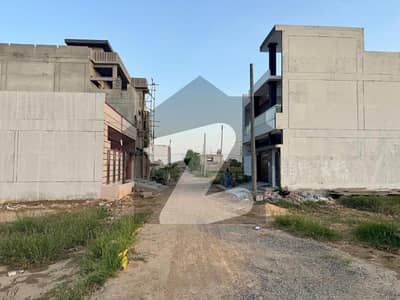 Saadi Garden 120 Plot 40 Feet Road