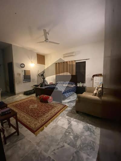 Spacious 6-Bedroom House For Sale Prime Location On Prince Road