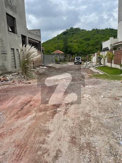 بنی گالہ اسلام آباد میں 10 مرلہ رہائشی پلاٹ 75.0 لاکھ میں برائے فروخت۔