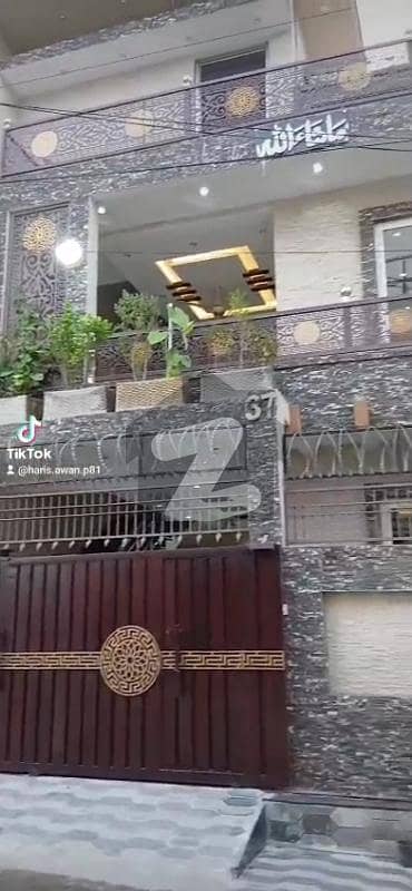 بنی گالہ اسلام آباد میں 6 کمروں کا 10 مرلہ مکان 6.5 کروڑ میں برائے فروخت۔