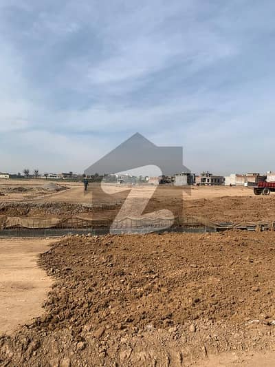 5 Marla Plot For Sale In Gulberg Residencia Block C Prime Location