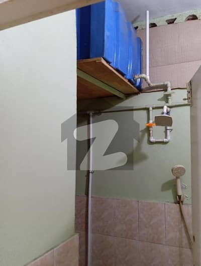 صدر صدر ٹاؤن,کراچی میں 2 کمروں کا 3 مرلہ فلیٹ 25.0 ہزار میں کرایہ پر دستیاب ہے۔