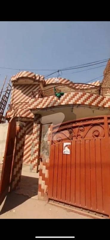 زکریا ٹاؤن ملتان میں 3 کمروں کا 15 مرلہ مکان 45.0 ہزار میں کرایہ پر دستیاب ہے۔