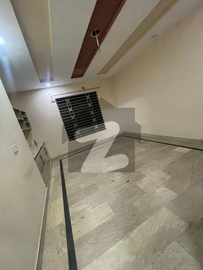 15 Marla Beautiful 1st Floor Just Like Brand-New For Rent Allama Iqbal Town Lahore