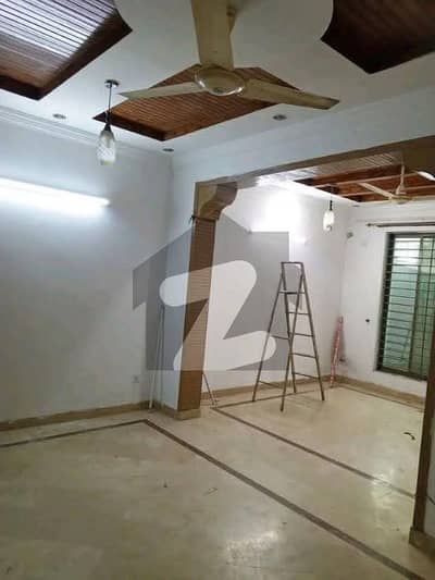 جی ۔ 9/4 جی ۔ 9,اسلام آباد میں 2 کمروں کا 6 مرلہ بالائی پورشن 85.0 ہزار میں کرایہ پر دستیاب ہے۔