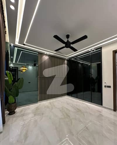 10 Marala Like Brand New House Available For Rent 10 Marala Like Brand New House Available For Rent