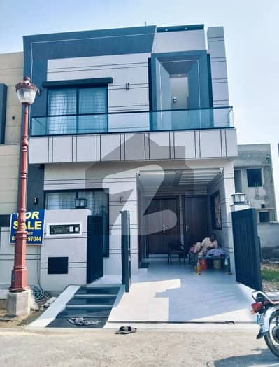 Brand New 1 Kanal Upper Portion for Rent LDA Avenue