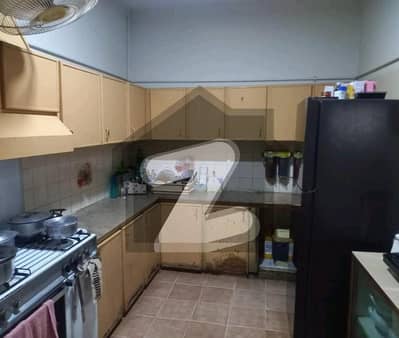 نارتھ ناظم آباد ۔ بلاک این نارتھ ناظم آباد,کراچی میں 3 کمروں کا 10 مرلہ مکان 4.95 کروڑ میں برائے فروخت۔