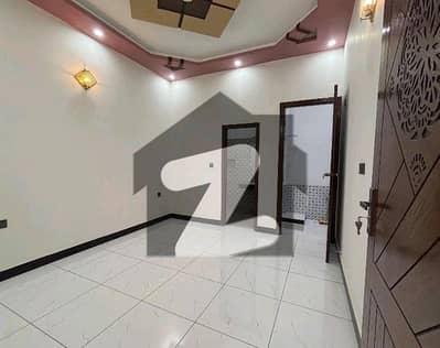 فیڈرل بی ایریا ۔ بلاک 12 فیڈرل بی ایریا,کراچی میں 3 کمروں کا 8 مرلہ بالائی پورشن 1.0 لاکھ میں کرایہ پر دستیاب ہے۔