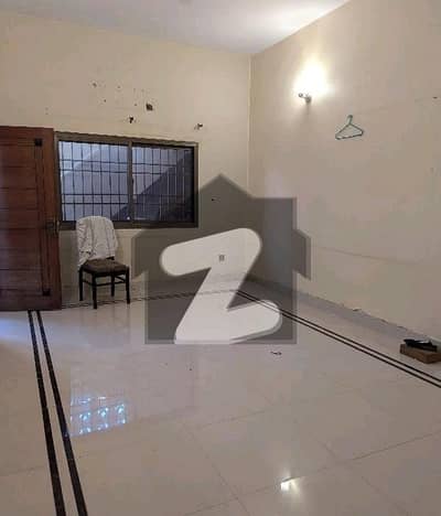 فیڈرل بی ایریا ۔ بلاک 12 فیڈرل بی ایریا,کراچی میں 2 کمروں کا 8 مرلہ زیریں پورشن 75.0 ہزار میں کرایہ پر دستیاب ہے۔