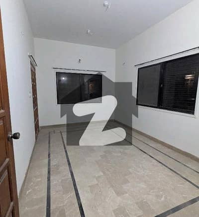 فیڈرل بی ایریا ۔ بلاک 14 فیڈرل بی ایریا,کراچی میں 7 کمروں کا 5 مرلہ مکان 3.85 کروڑ میں برائے فروخت۔