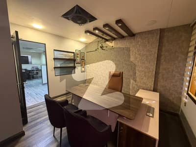 ڈی ایچ اے فیز 6 ڈی ایچ اے ڈیفینس,کراچی میں 2 کمروں کا 4 مرلہ دفتر 2.5 کروڑ میں برائے فروخت۔