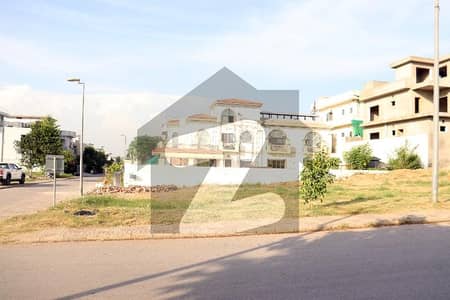 1 kanal Level Plot at Dream Location in Sec E Dha Phase 2 Islamabad