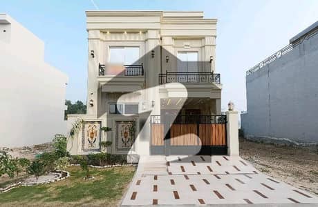 سینٹرل پارک ۔ بلاک اے1 سینٹرل پارک ہاؤسنگ سکیم,لاہور میں 3 کمروں کا 5 مرلہ مکان 2.1 کروڑ میں برائے فروخت۔